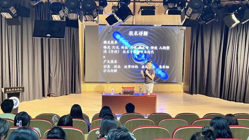 揭秘文化传媒公司定制服务：报价背后的考量因素